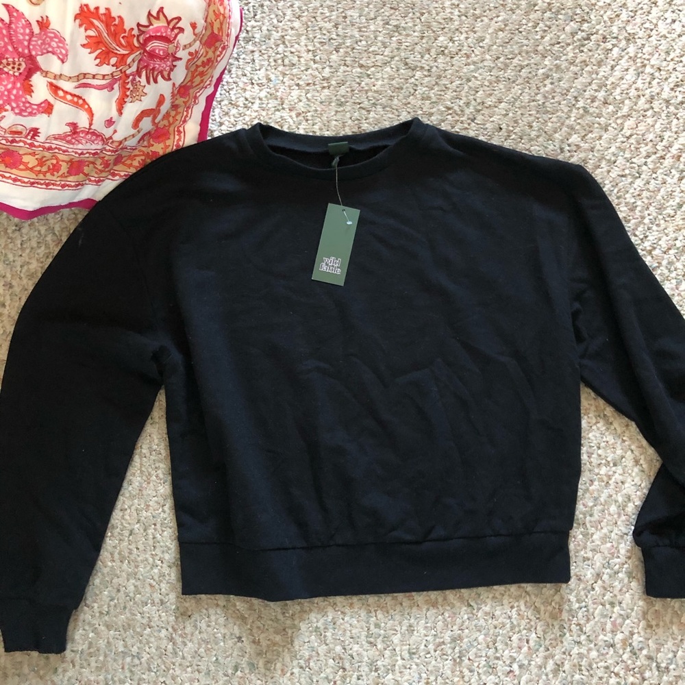 Black crew neck